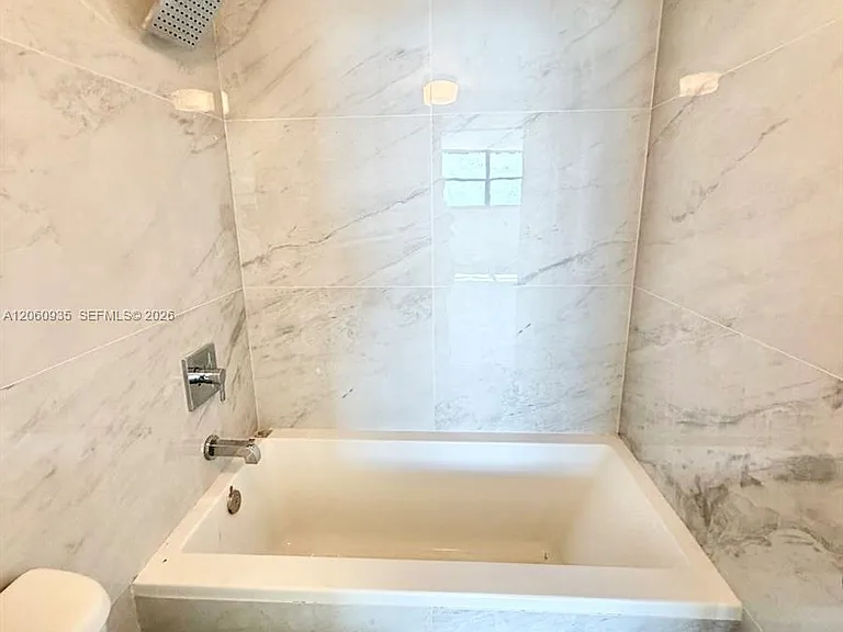 9273 Collins Ave #811 — Photo 11