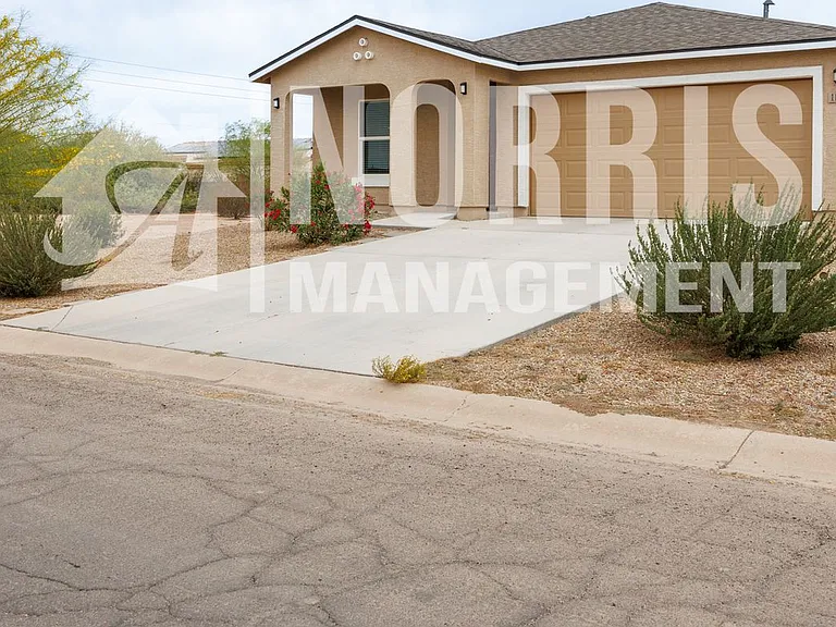 11164 W Xavier Dr — Photo 3