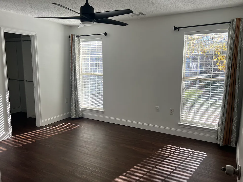 21033 Timber Ridge Ter #204