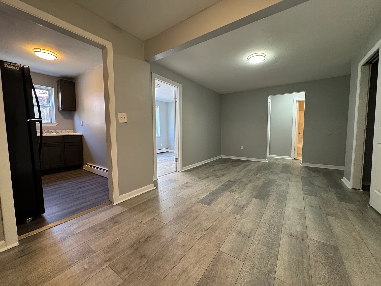 2 bed, 800 sqft, $1,425 — Photo 3
