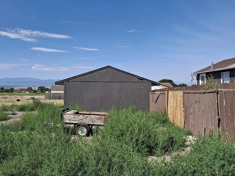 908 S Harmony Dr — Photo 14