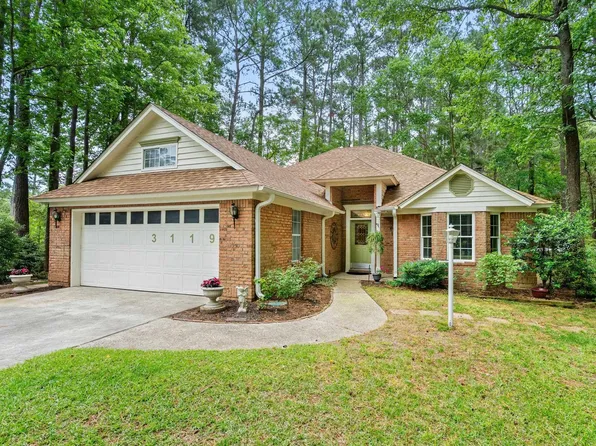 3119 Michelle Ct., Little River, SC 29566