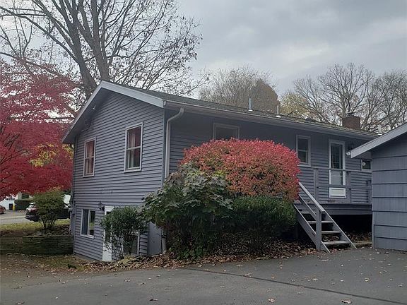 5th image of 6 Lennox Dr
