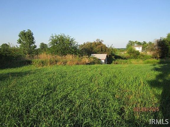 4th image of 8572 W 50 N