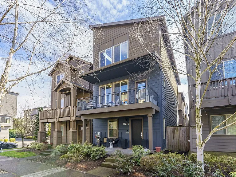 14210 SW Compass Dr — Photo 29