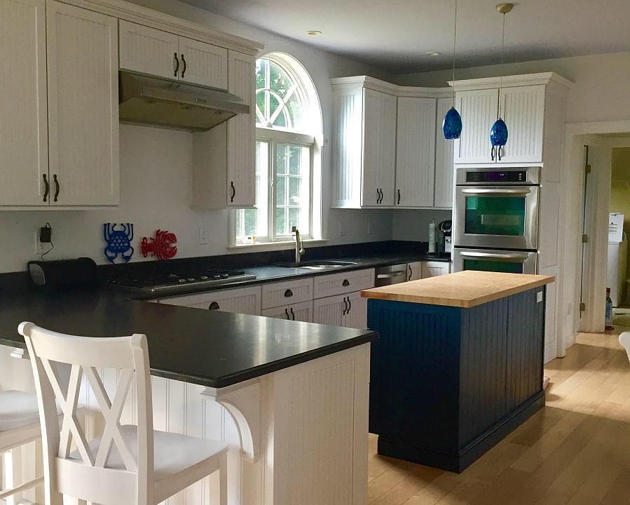 2nd image of 42 Huron Ave #0