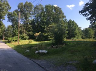 67 Plumer Rd, Newton, NJ 07860