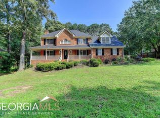2121 Skyland Cove Ln, Snellville, GA