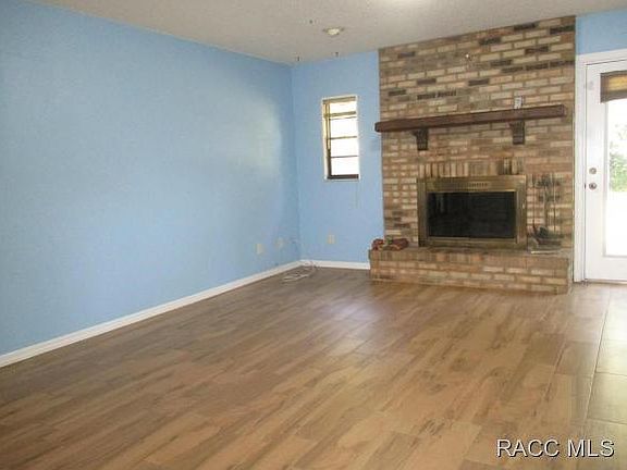 4th image of 7337 E Applewood Dr