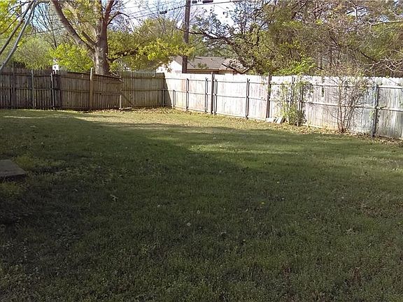2nd image of 2118 Westwood Dr
