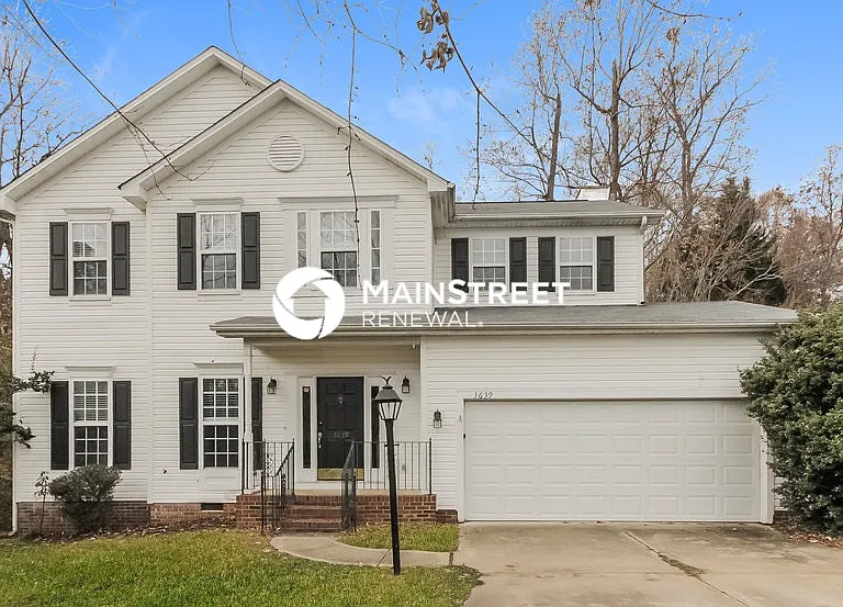 3639 Annandale Dr — Photo 2