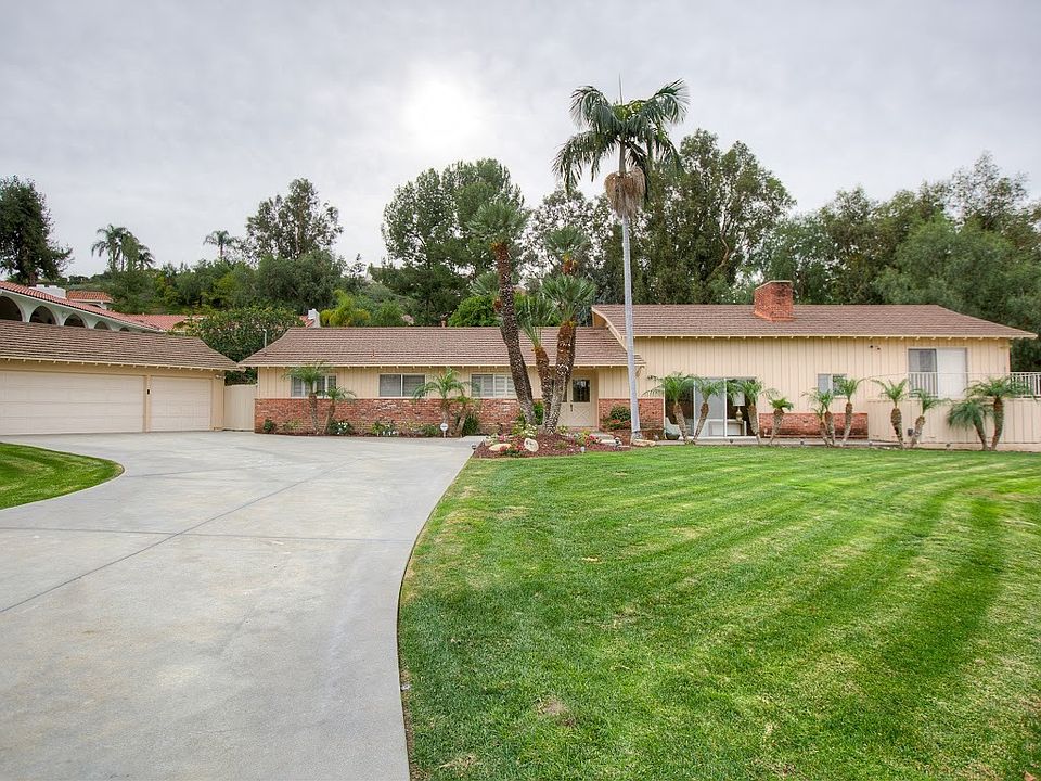 1st image of 519 S Peralta Hills Dr