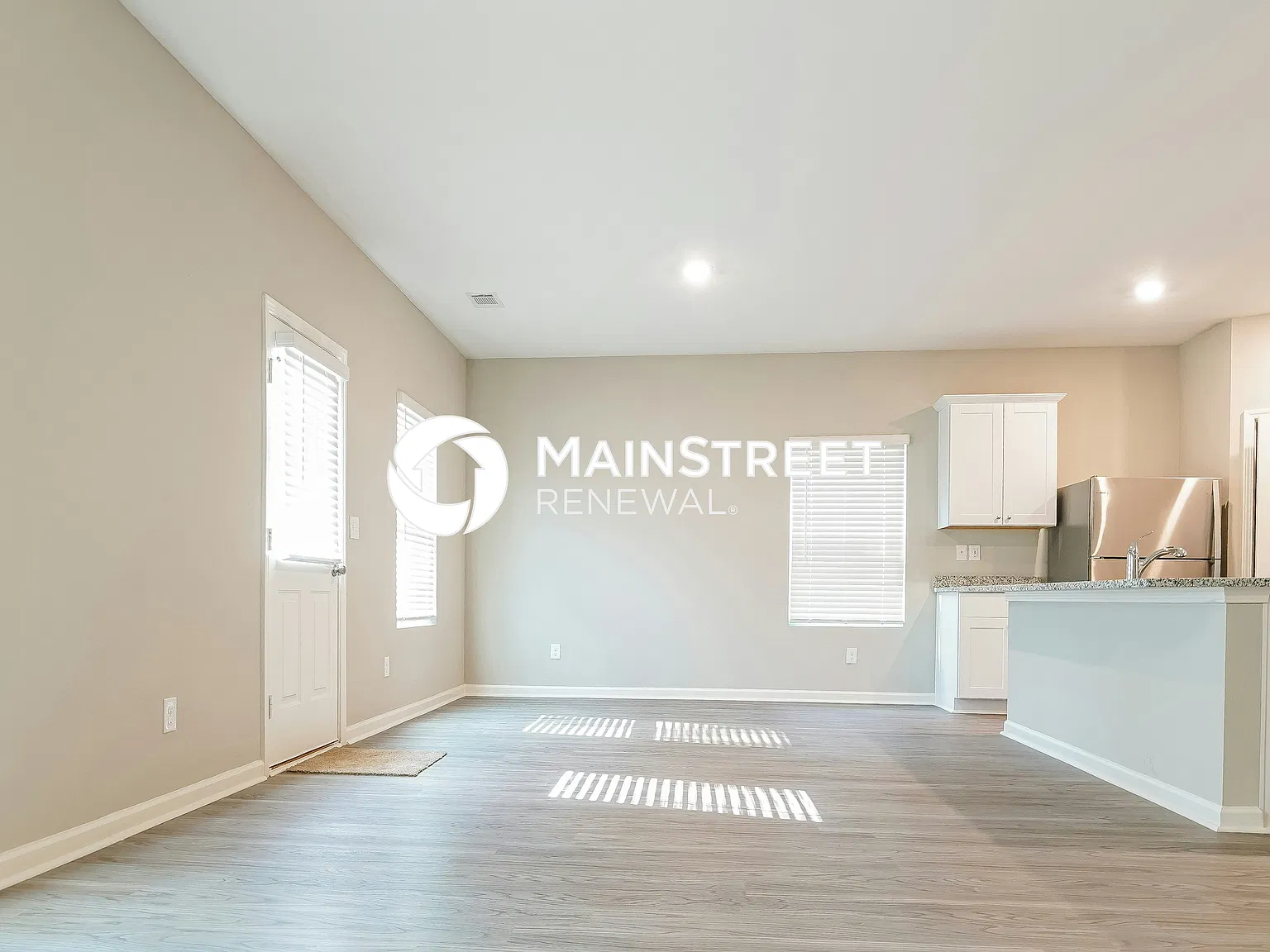 1012 Nandina Ct — Photo 3
