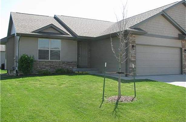 1st image of 1512 Red Oak Ln