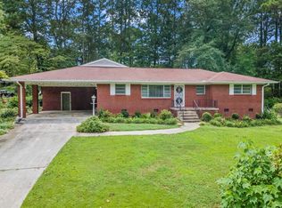 2245 Plantation Dr, East Pt, GA 30344