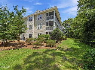 3350 Club Villas Dr #2002, Southport, NC 28461