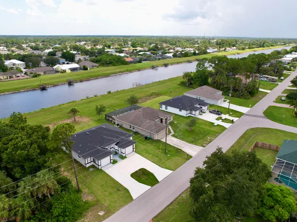 856 SW Sultan Drive, Port St Lucie, FL 34953