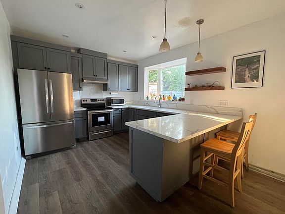 New Kitchen with Seating