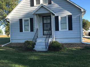23698 Fox Ave, Marshall, MO 65340