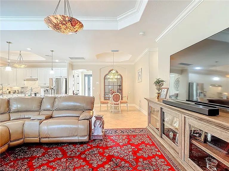 9250 Veneto Pl — Photo 11