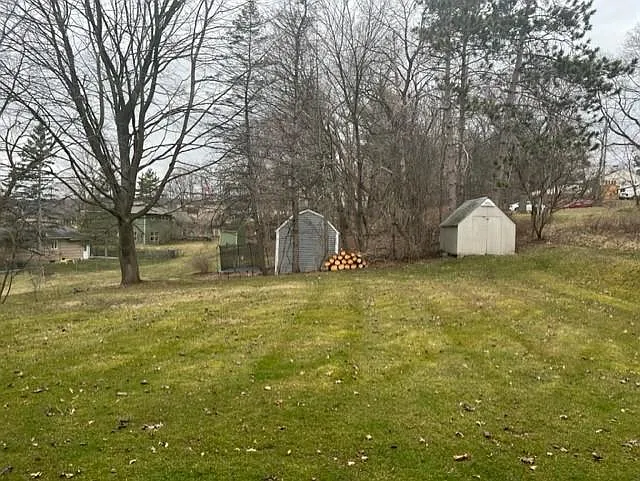 3509 Lynwood Pl — Photo 4