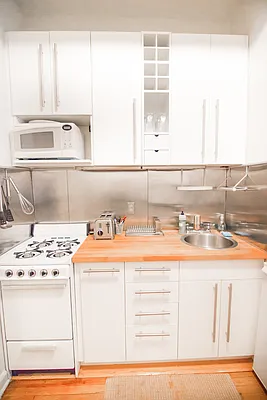 Rented by New York Residence | media 14