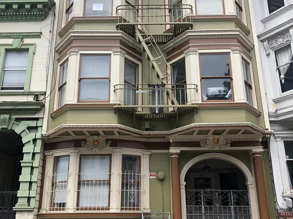 35 Belvedere St APT 3, San Francisco, CA 94117