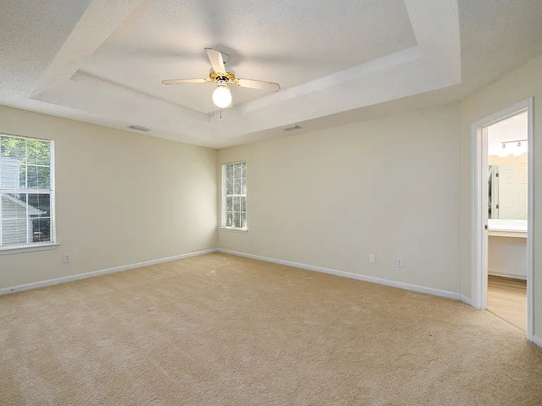 4827 Snap Creek Ln — Photo 24