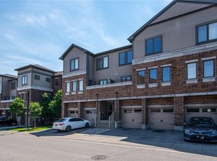 70 Willowrun Dr #H-3, Kitchener, ON N2A0J3