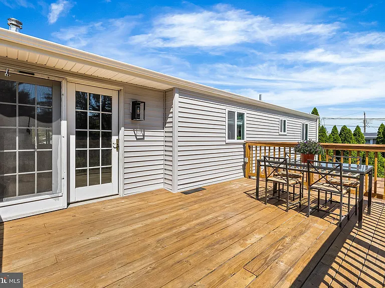 343 Sugartown Rd #B — Photo 13