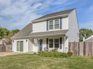 1328 Beacons Reach Dr, Virginia Beach, VA 23454