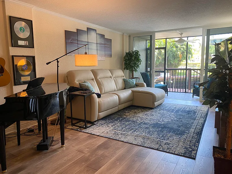 3 Royal Palm Way #102 — Photo 9
