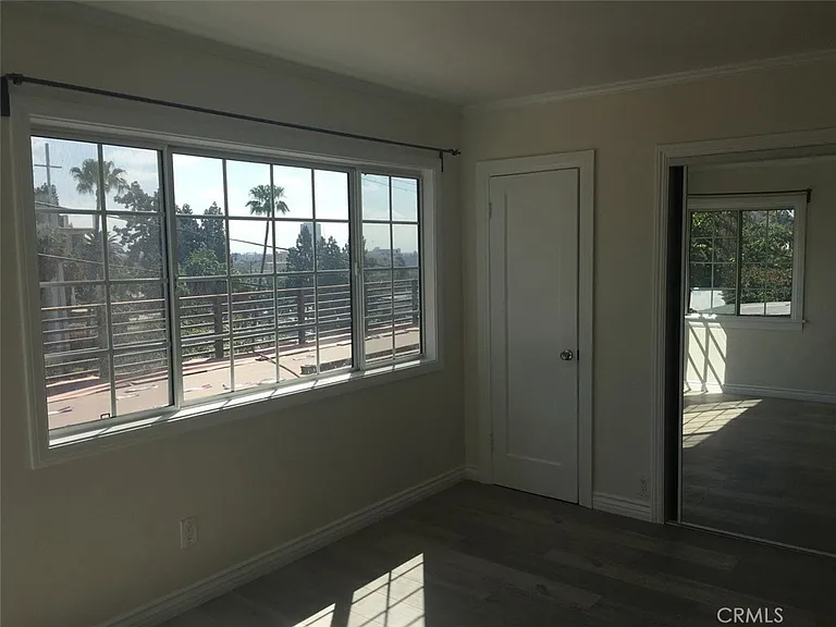 1131 Sunvue Pl — Photo 9