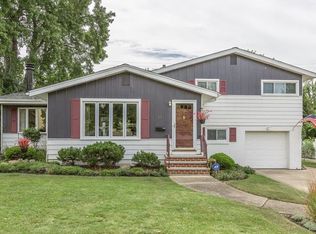 45 Southview Rd, Bedford, OH 44146