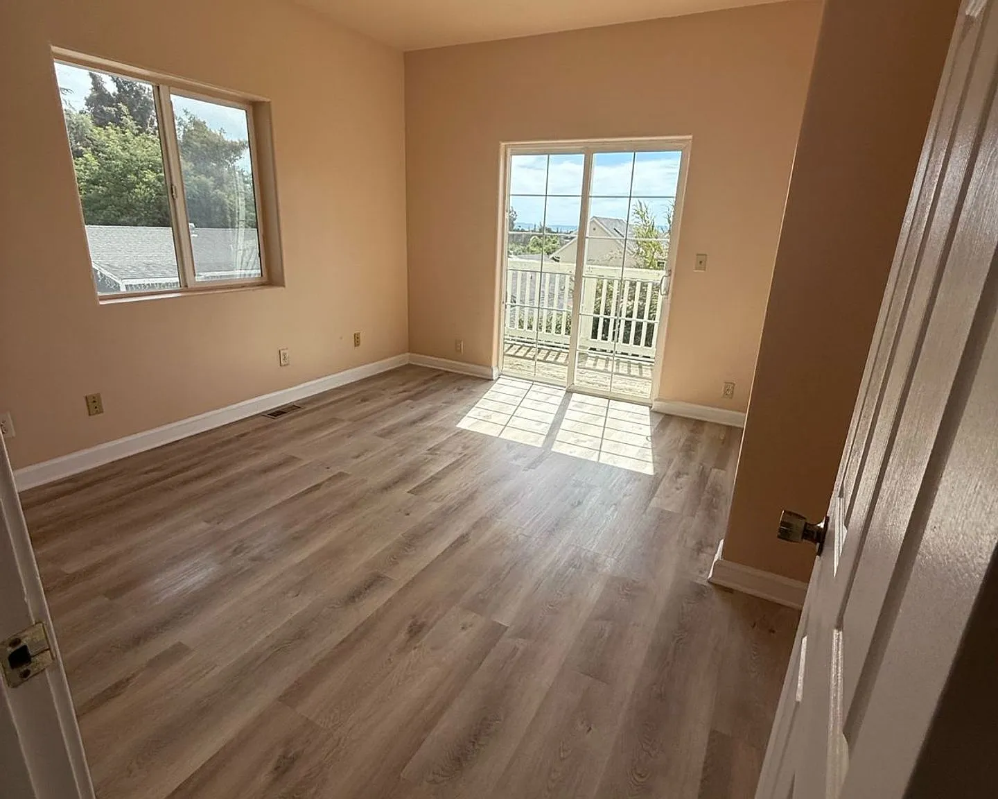 8027 Ney Ave — Photo 3