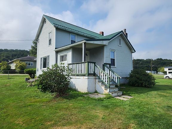 4th image of 45 Church St