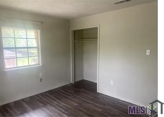 8355 Mensia Pl — Photo 6
