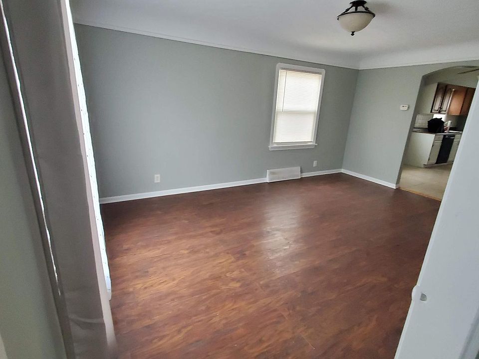 1st image of 3317 Lincoln Ave
