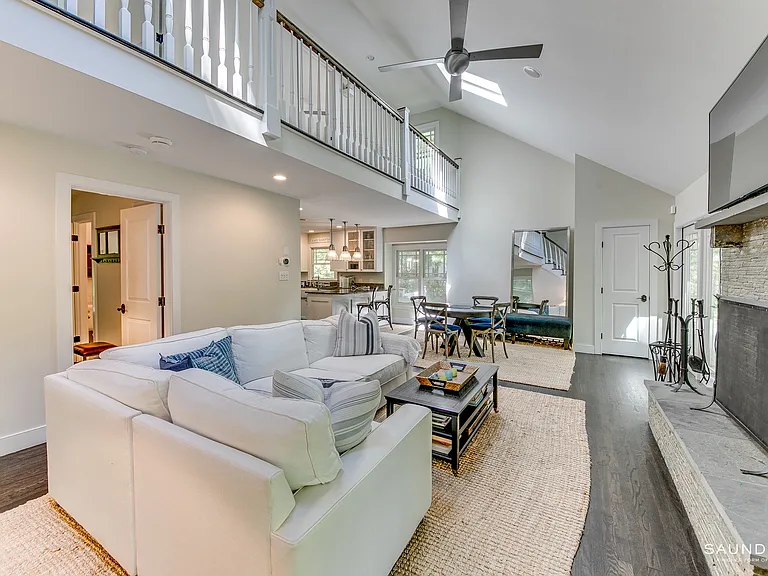 25 Oyster Pond Ln — Photo 14