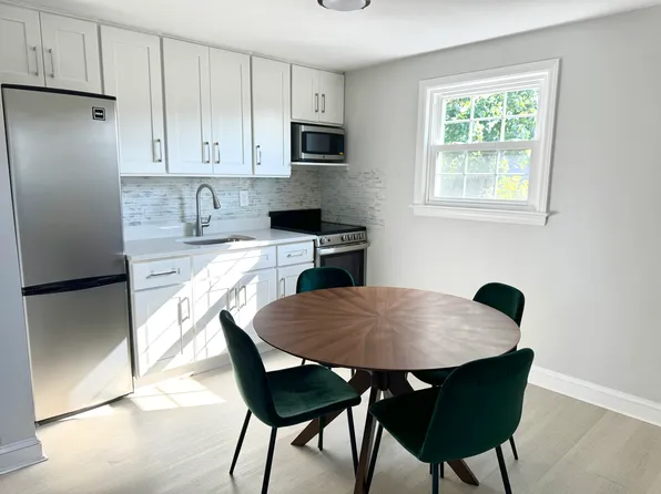 (undisclosed Address), Rockville Centre, NY 11570