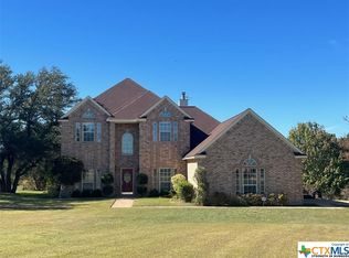 8898 Armstrong Rd, Belton, TX 76513