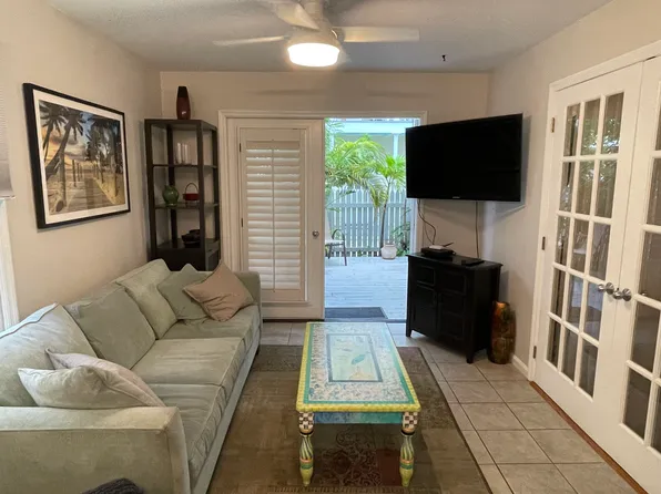 620 Thomas St APT 177, Key West, FL 33040