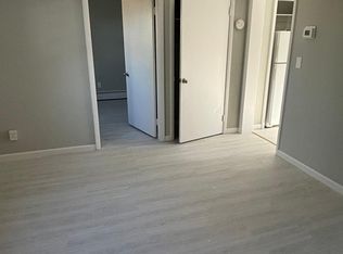 168 S Fulton St #6, Woodbridge, NJ 07095