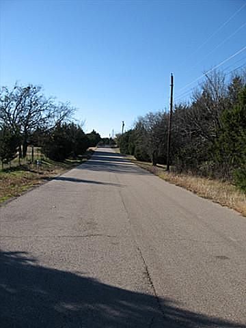 2nd image of 405 Evergreen Trl