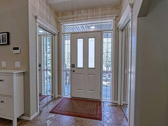 4th image of 111 W Springs Way SW