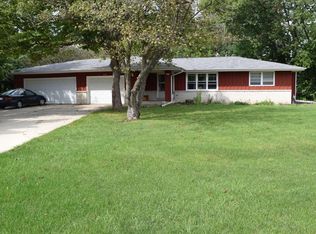 4691 S 114th St, Greenfield, WI 53228