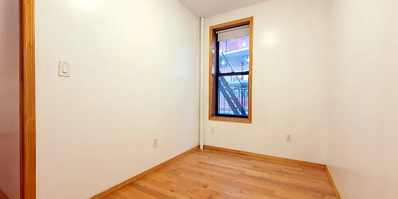 Rented by Brick&Mortar | media 6