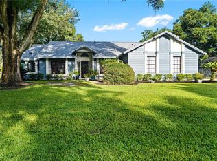 1009 E Pine Shadow Dr, Apopka, FL 32712