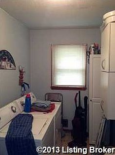 3rd image of 10519 Charlene Dr