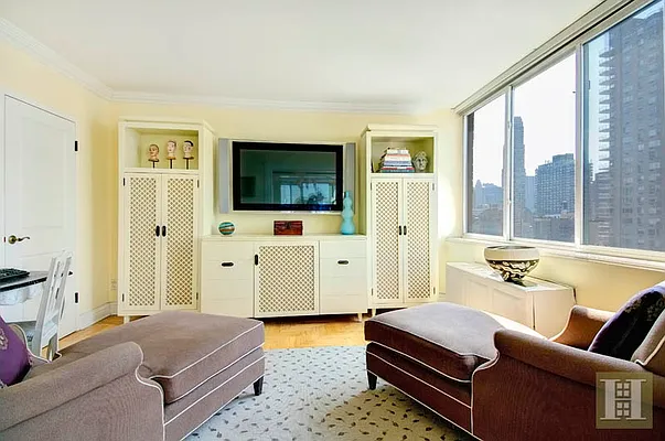 Sold by Halstead Real Estate | media 8
